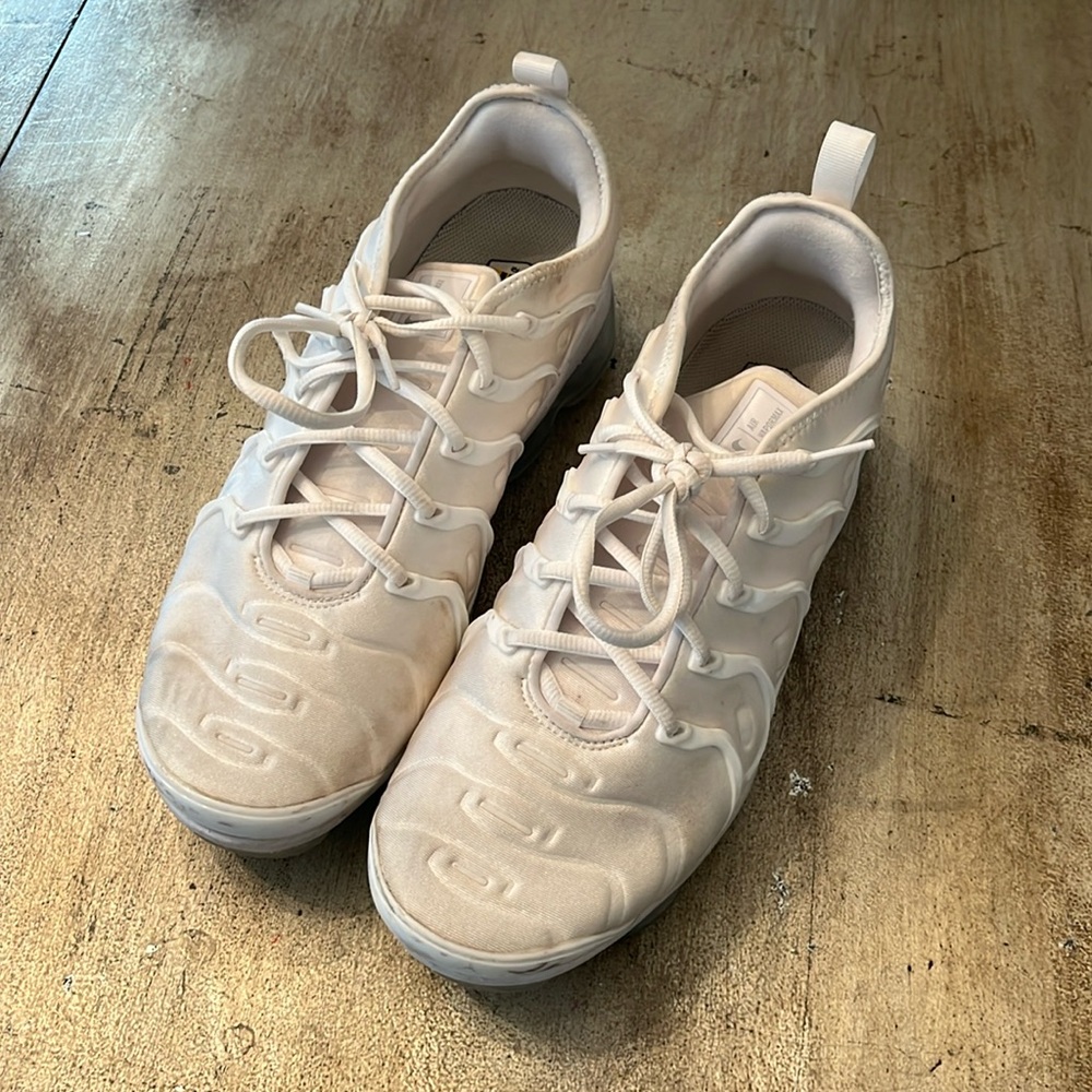 NIKE Air Vapor Max Plus Men’s size 12